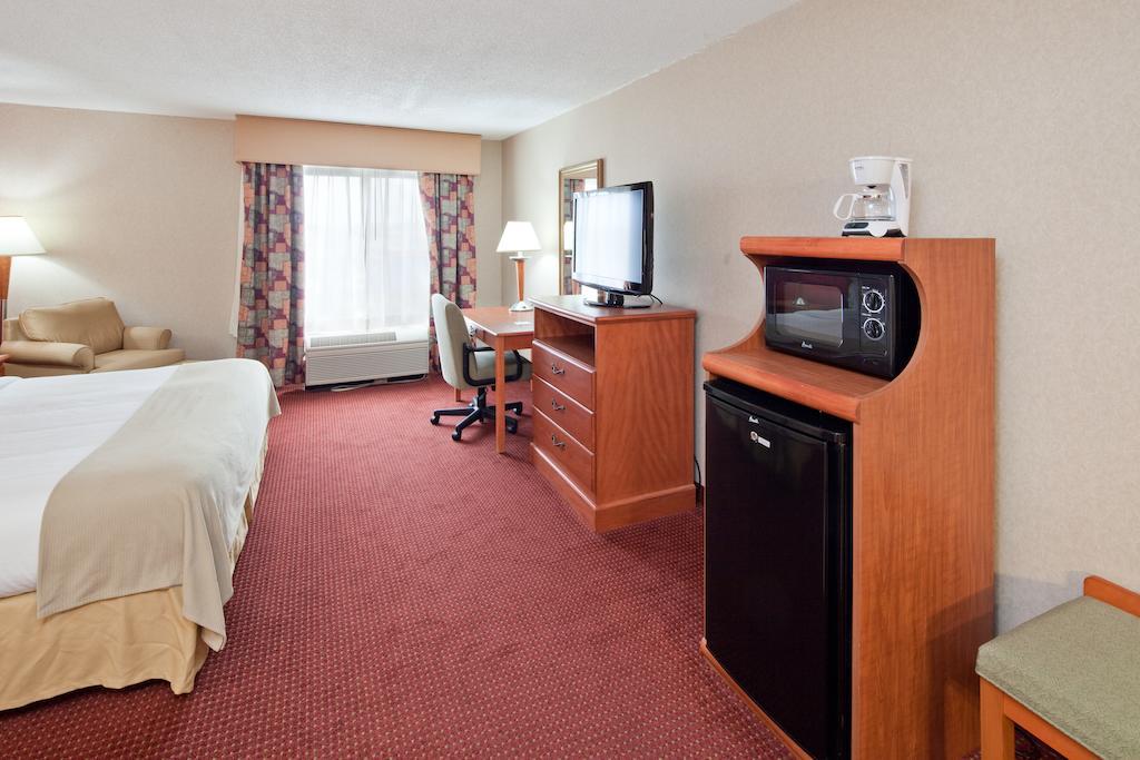 Holiday Inn Express Cincinnati-Lawrenceburg Exterior foto