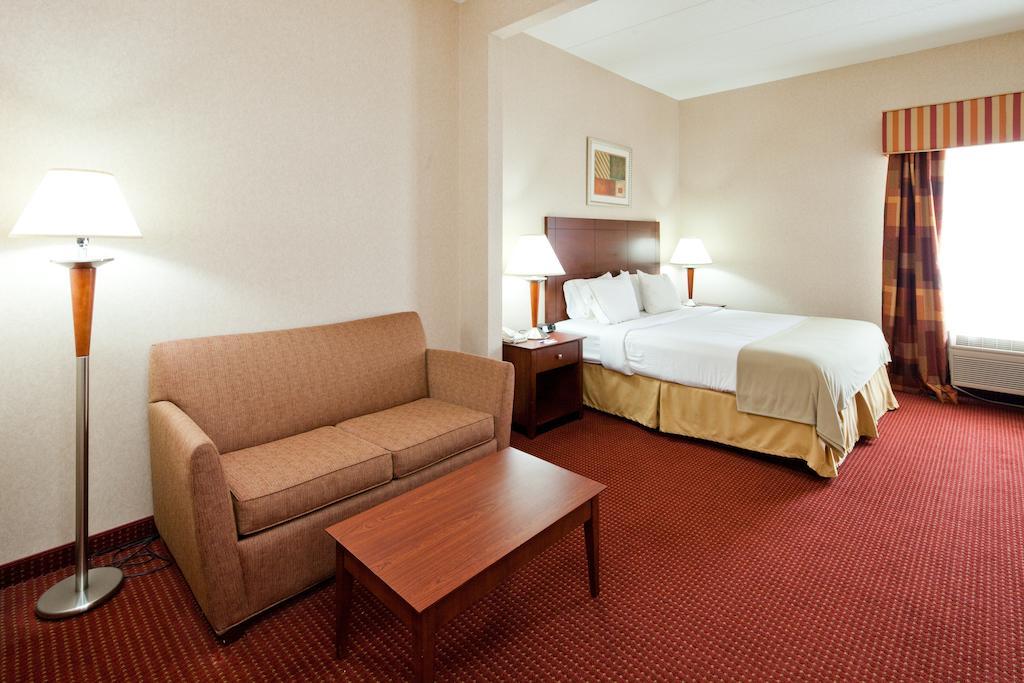 Holiday Inn Express Cincinnati-Lawrenceburg Exterior foto